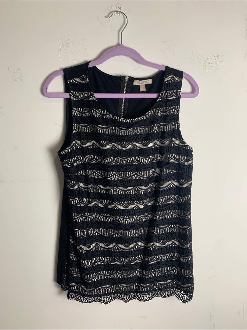 Roz & Ali Black Lace Overlay Sleeveless Top